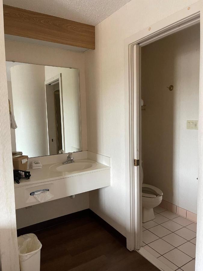 Red Roof Inn برانسون المظهر الخارجي الصورة