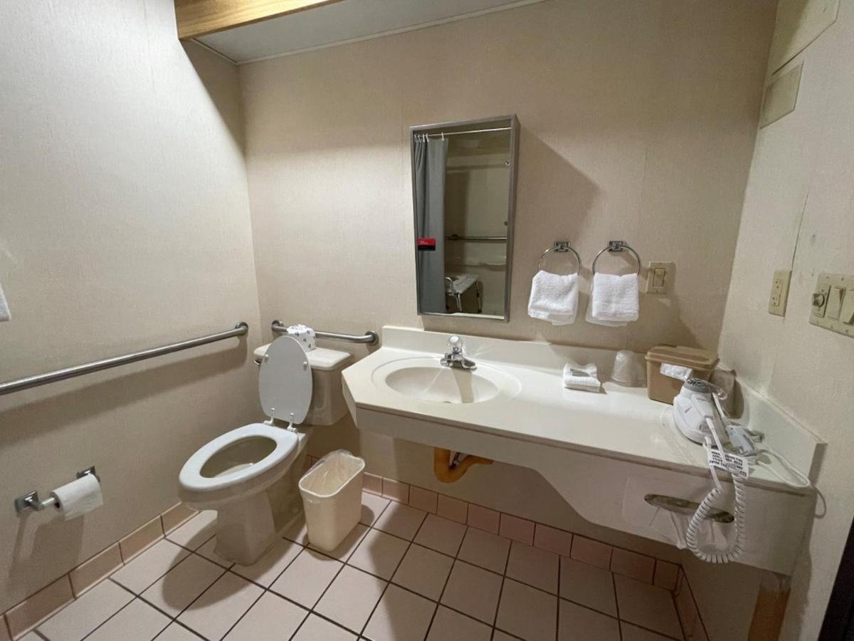 Red Roof Inn برانسون المظهر الخارجي الصورة
